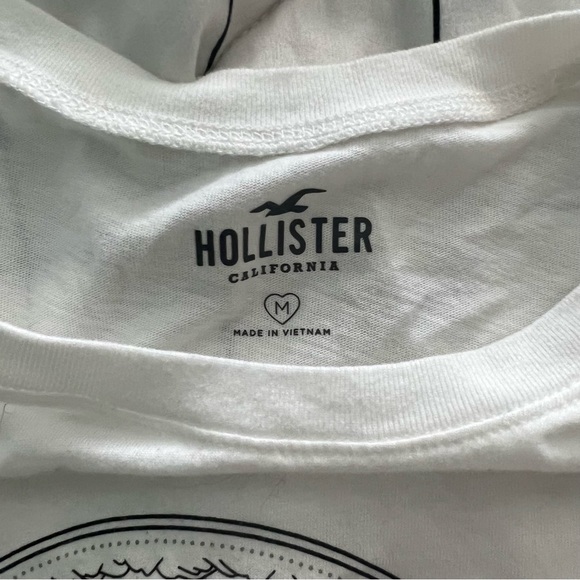 Moon Cycle Shirt From Hollister - Picture 3 of 3